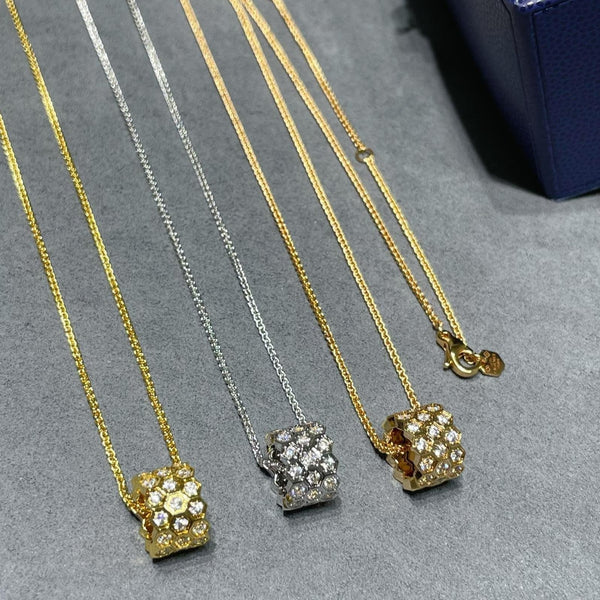 <ORIELL>BEE LOVE DIAMOND PAVED 3 ROW NECKLACE