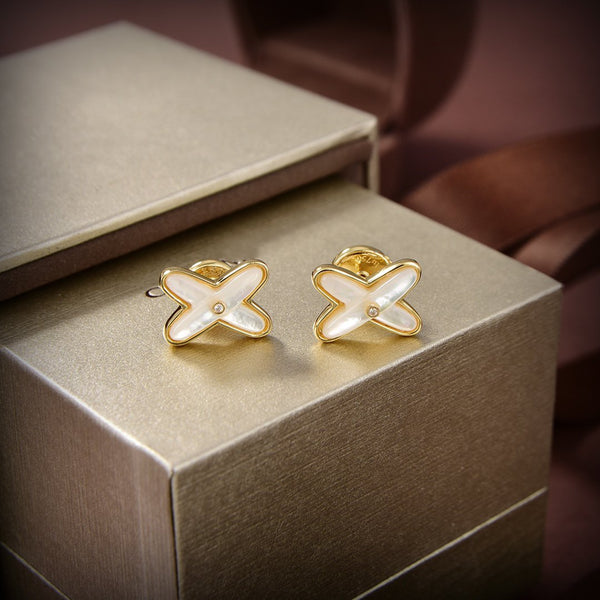 <ORIELL>JEUX DE WHITE MOP GOLD DIAMOND EARRINGS